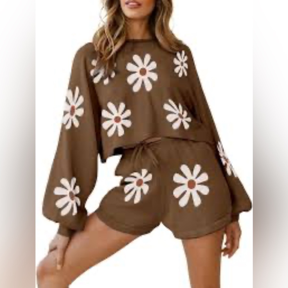 Women's Brown Daisy Print Lounge Pajama Set